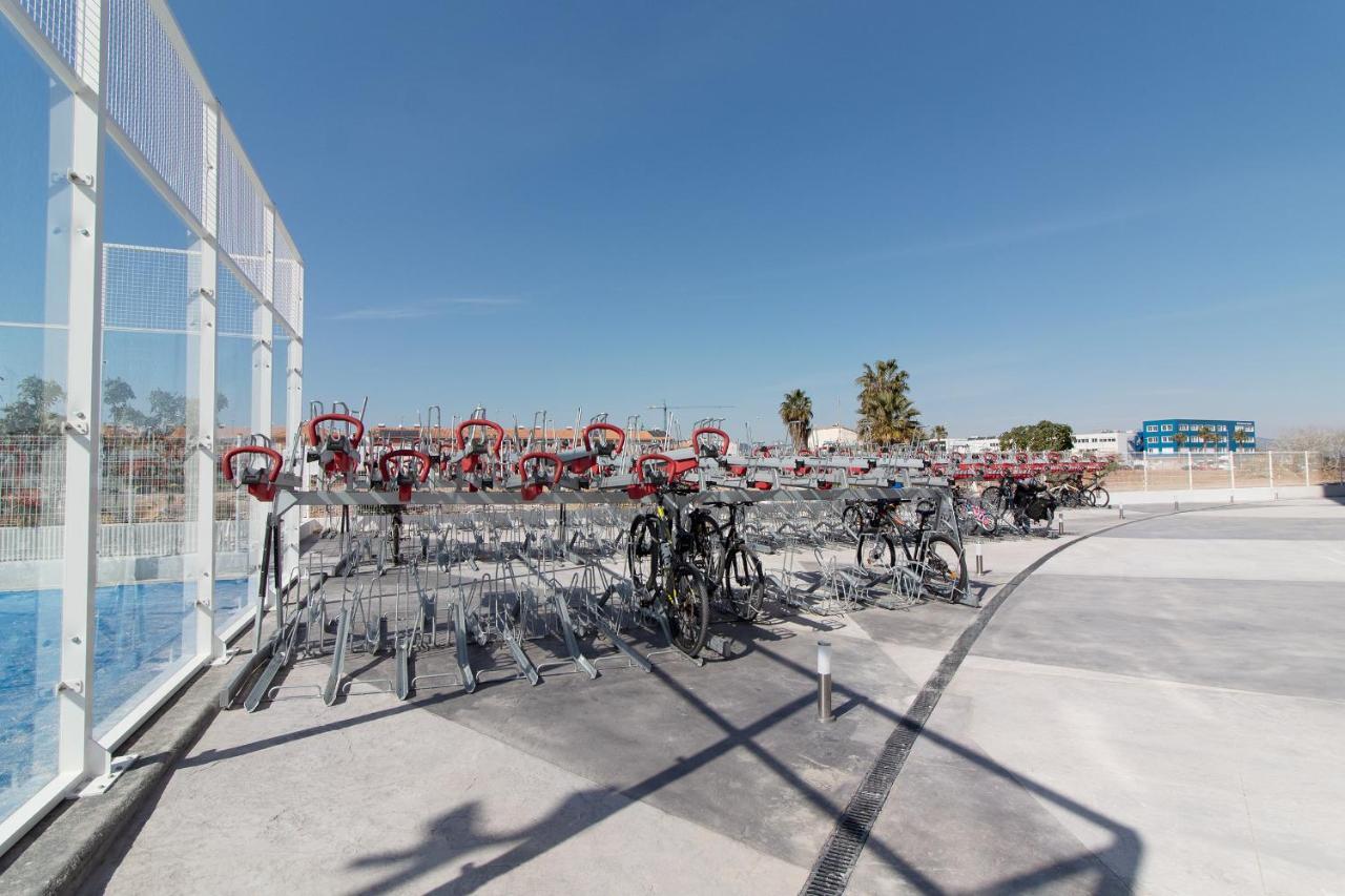 Global Properties, Apartamento De 2 Habitaciones Con Gran Terraza En Gran Canet Canet d’En Berenguer Kültér fotó